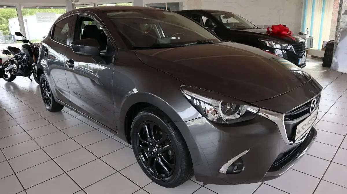 Gebraucht Mazda 2 90 PS (66 kW) 2019 Grau Kleinwagen