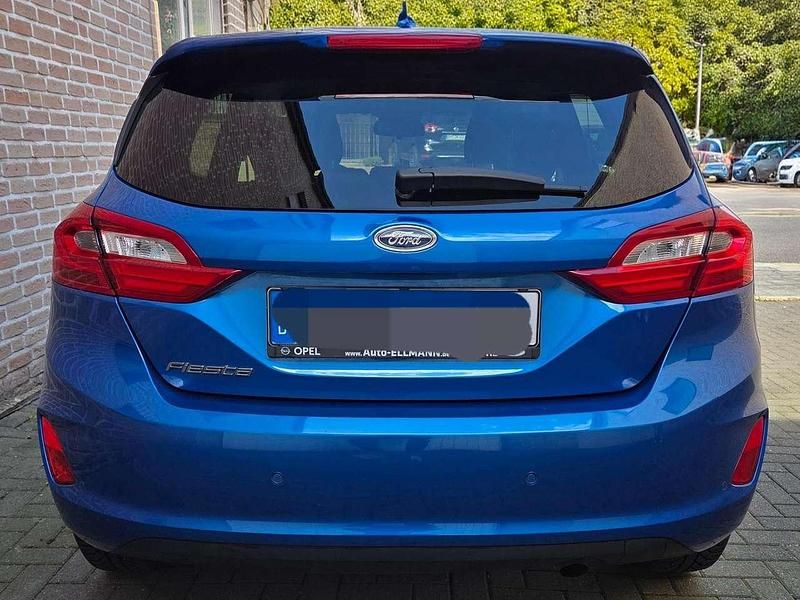 Gebraucht Ford Fiesta Titanium 101 PS (74 kW) 2019 Blau Kleinwagen