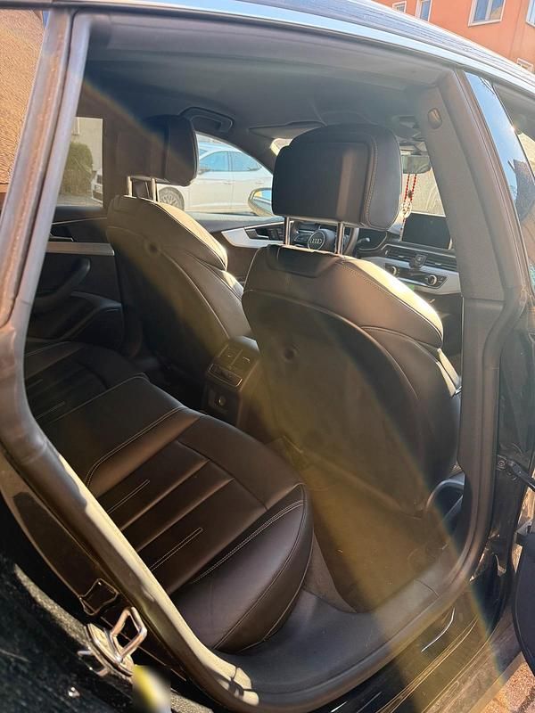 Gebraucht Audi A5 Comfort 231 PS (169 kW) 2019 Schwarz Coupé