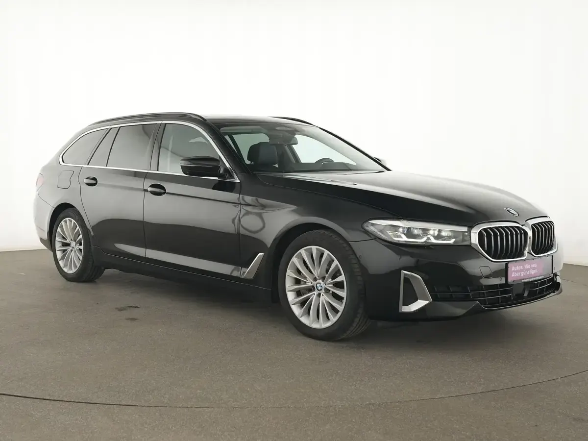 Gebraucht BMW 530 Luxury Line 286 PS (210 kW) 2023 Schwarz Limousine