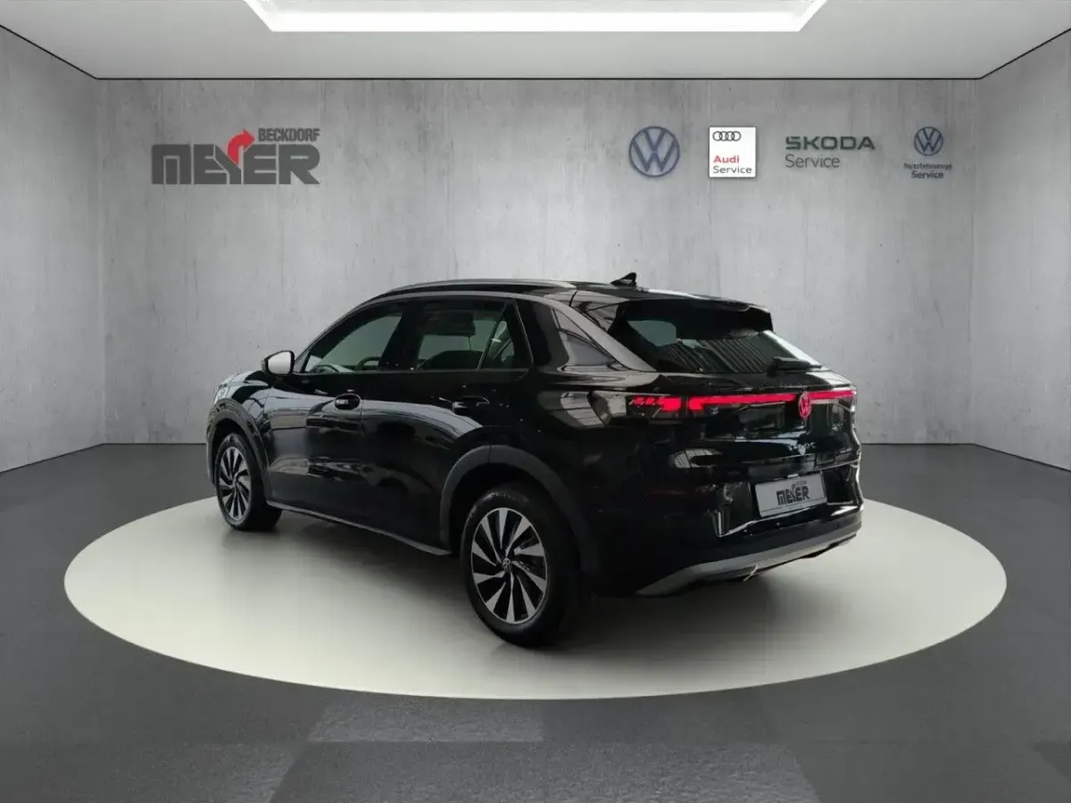 Neu VW T-Roc Style 150 PS (110 kW) 2026 Schwarz SUV