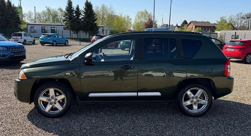 Occasion Jeep Compass Limited 170 ch (125 kW) 2008 Vert SUV