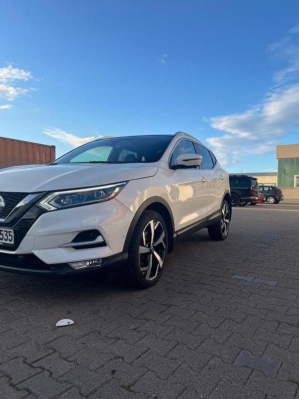 Weiß Gebraucht 2019 Nissan Qashqai Tekna+ SUV | 14.000 € (Superpreis) - Bild 1/4