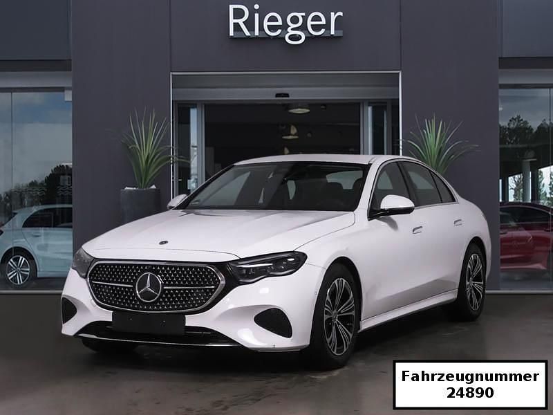 Gebraucht Mercedes E200 Advanced Plus 227 PS (166 kW) 2024 Weiß Limousine