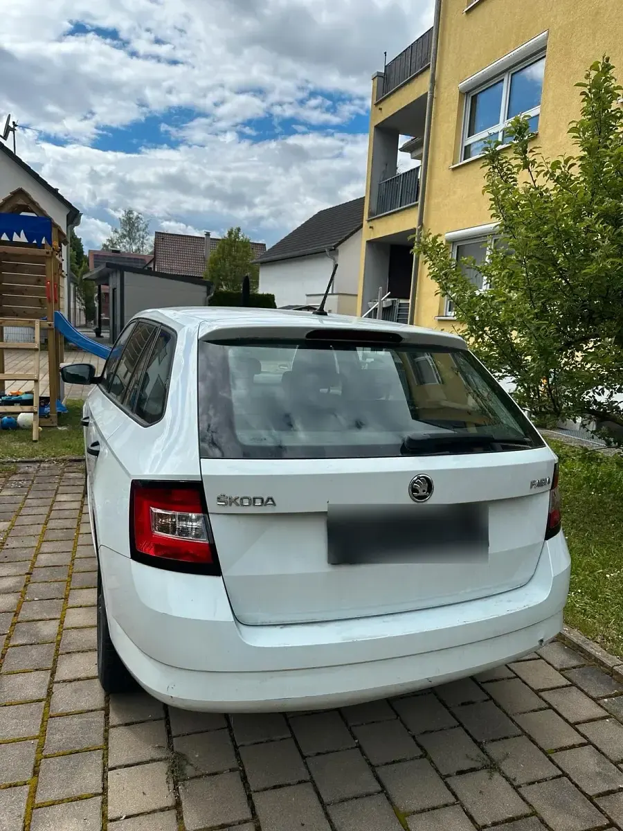 Gebraucht Skoda Fabia 90 PS (66 kW) 2017 Weiß Kombi