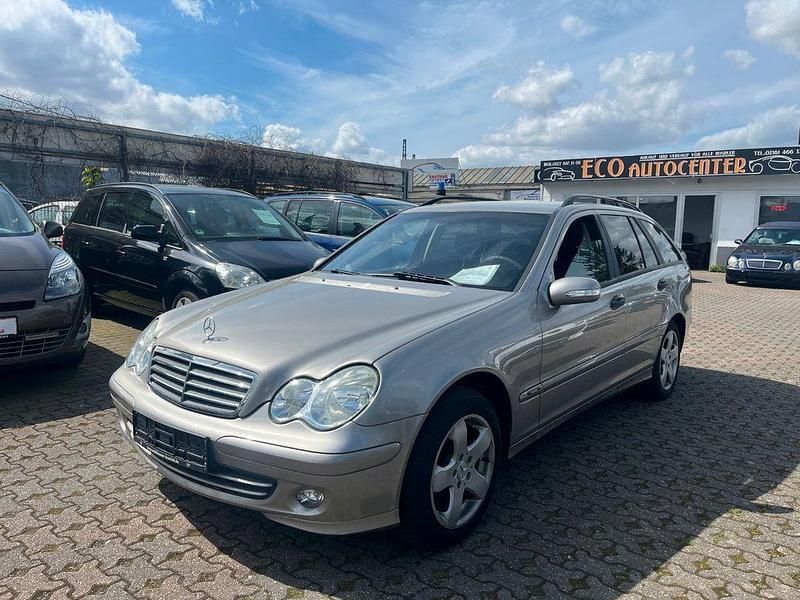 Gebraucht Mercedes C200 122 PS (89 kW) 2004 Silber Kombi
