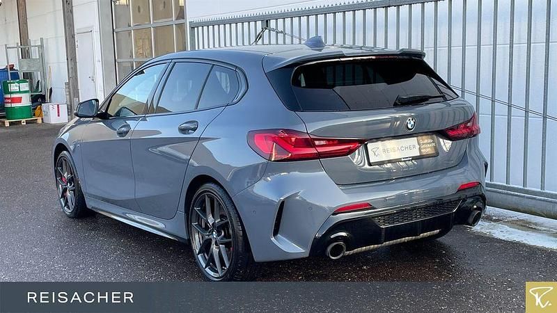 Gebraucht BMW M135 Performance 306 PS (225 kW) 2023 Grau Kleinwagen