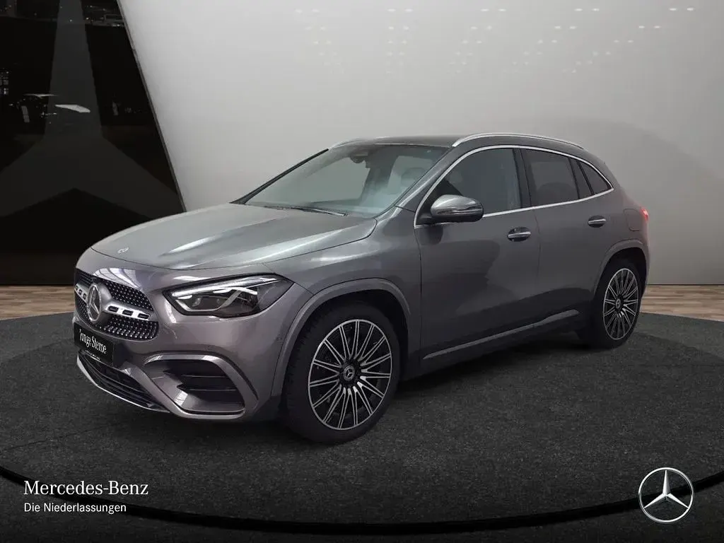 Gebraucht Mercedes GLA220 AMG 190 PS (139 kW) 2025 Grau SUV
