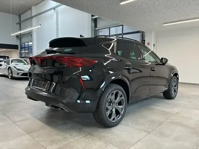 Neu Cupra Formentor 150 PS (110 kW) 2026 Schwarz SUV