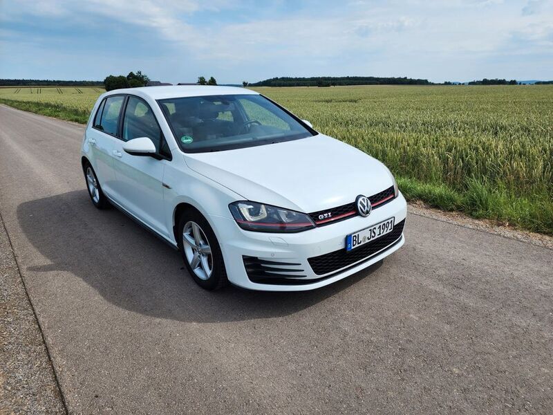 Weiß Gebraucht 2013 VW Golf VII GTI Limousine | 11.399 € (Fairer Preis) - Bild 1/4