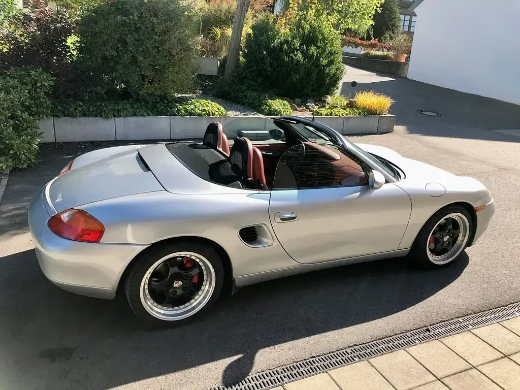 Brugt Porsche Boxster 204 HK (150 kW) 1998 Sølv Cabriolet