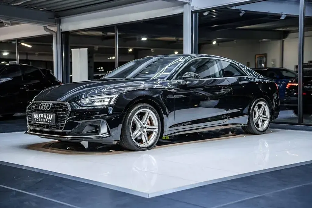 Gebraucht Audi A5 Sport 190 PS (139 kW) 2020 Schwarz Coupé