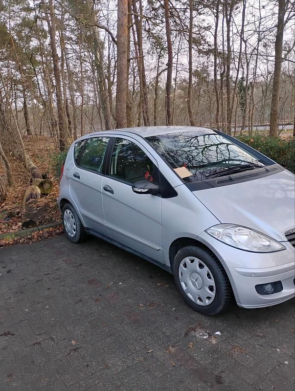 Gebraucht Mercedes A150 95 PS (69 kW) 2008 Silber Kleinwagen