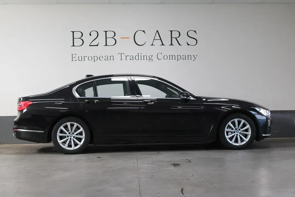 Gebraucht BMW 750 400 PS (294 kW) 2017 Schwarz Limousine