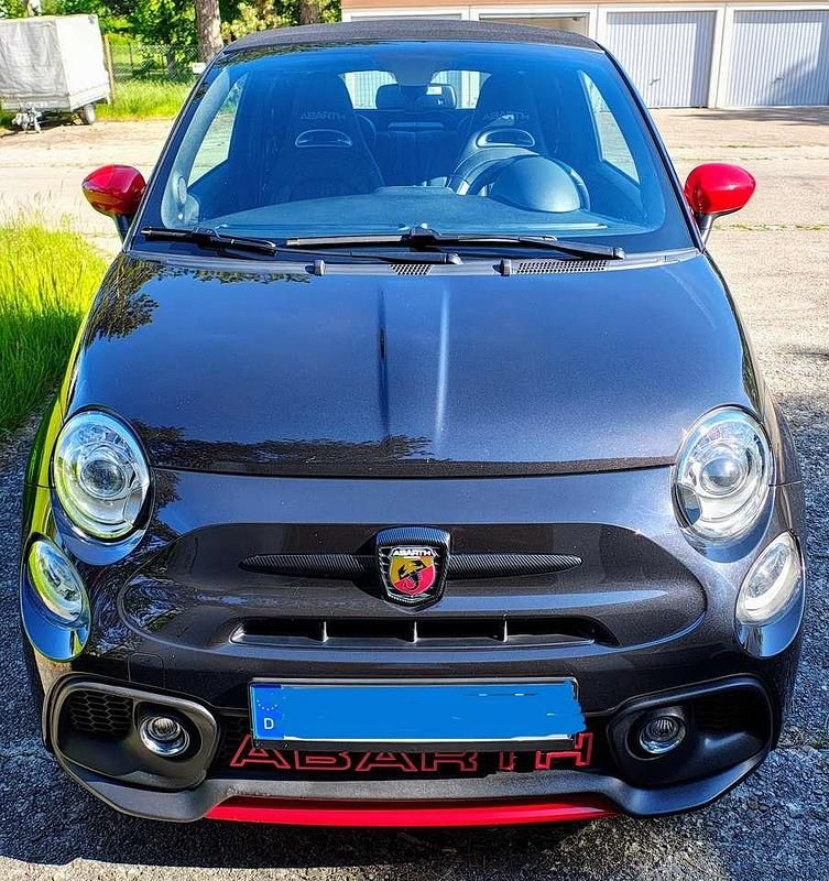 Gebraucht Abarth 595C 165 PS (121 kW) 2016 Schwarz Cabrio