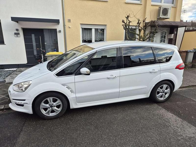 Gebraucht Ford S-MAX Titanium 200 PS (147 kW) 2015 Van / Kleinbus