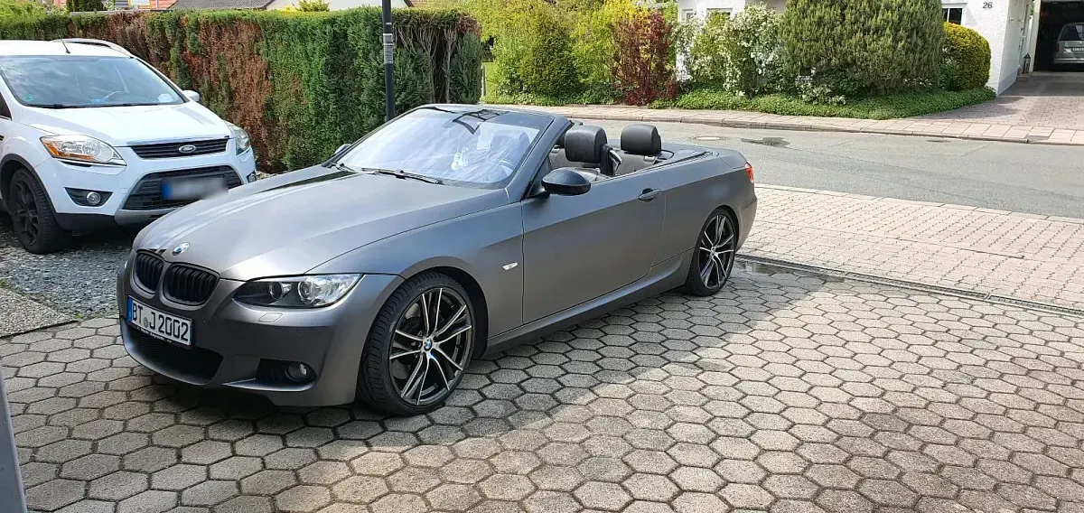 Gebraucht BMW 335 Cabriolet 306 PS (225 kW) 2008 Grau Cabrio