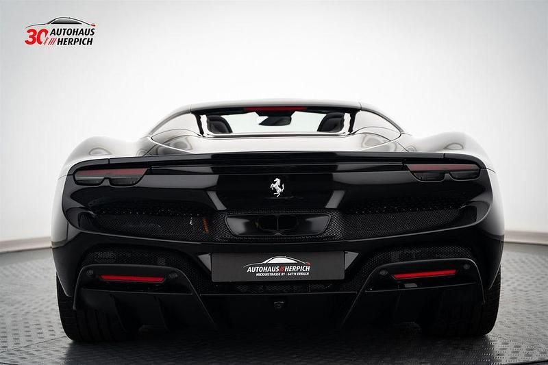 Neu Ferrari 296 829 PS (609 kW) 2026 Schwarz Cabrio