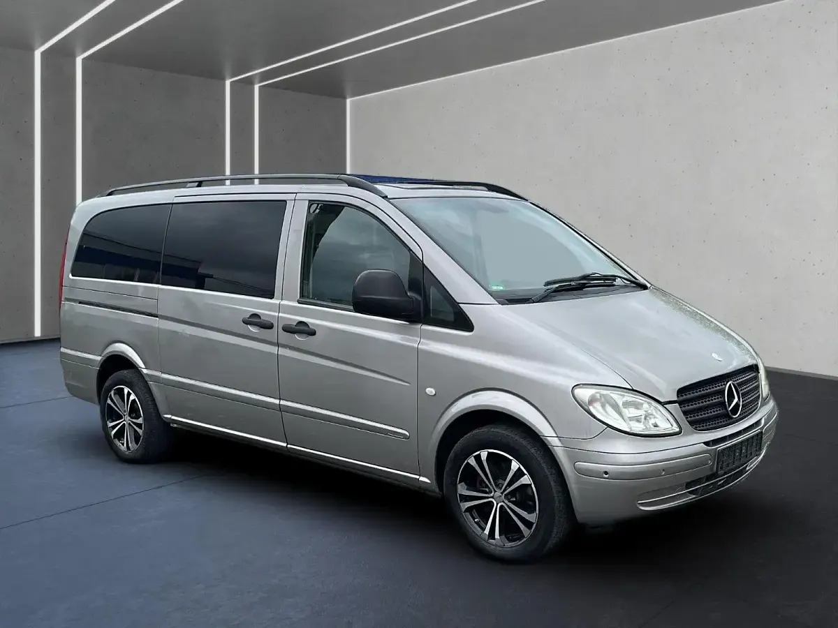 Gebraucht Mercedes Viano 204 PS (150 kW) 2008 Silber Van / Kleinbus