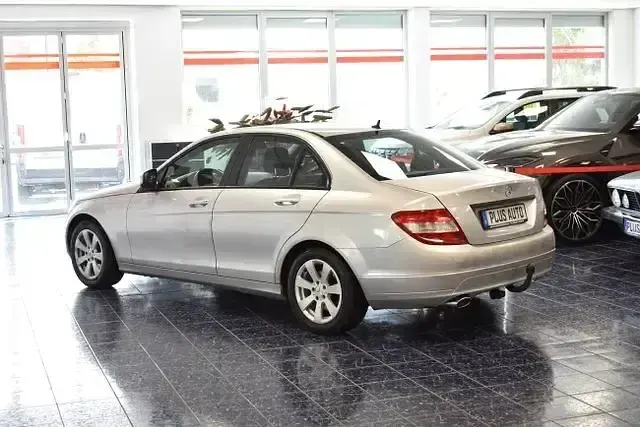Gebraucht Mercedes C220 170 PS (125 kW) 2007 Silber Limousine