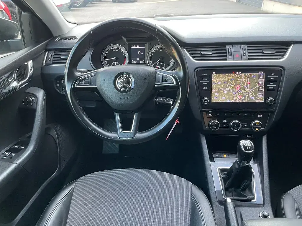 Gebraucht Skoda Octavia Style 116 PS (85 kW) 2018 Schwarz Kombi