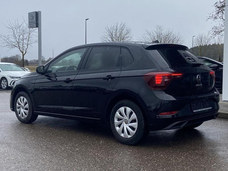Gebraucht VW Polo Active 95 PS (69 kW) 2022 Schwarz Kleinwagen