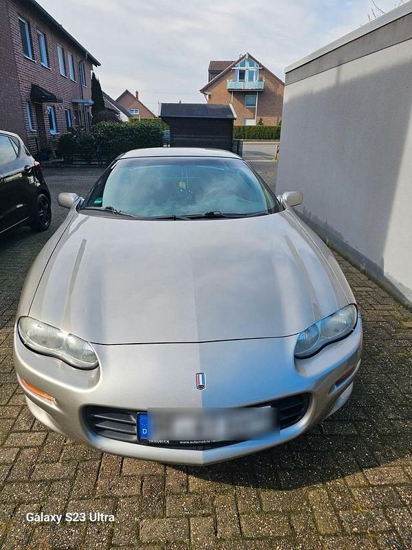 Beige Gebraucht 2001 Chevrolet Camaro Coupé | 4.680 € (Superpreis) - Bild 1/4