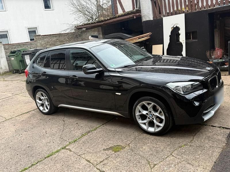 Gebraucht BMW X1 177 PS (130 kW) 2010 Schwarz SUV