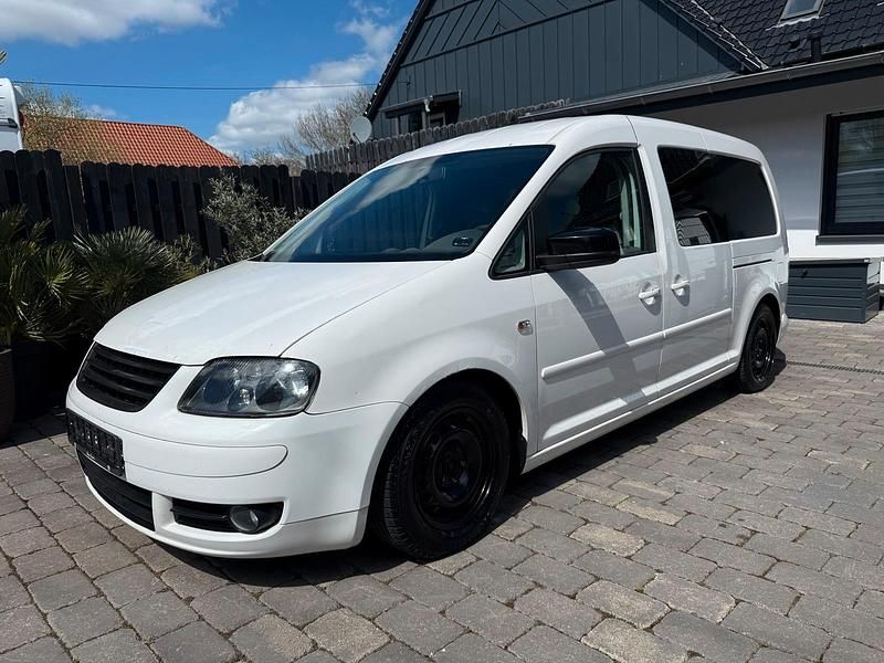 Second-hand VW Caddy Maxi 105 CP (77 kW) 2010 Alb Monovolum