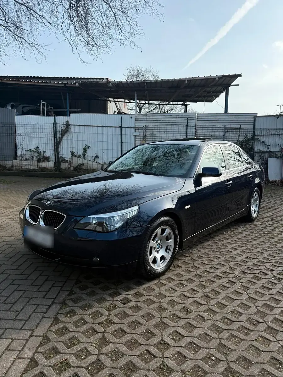 Gebraucht BMW 520 170 PS (125 kW) 2003 Blau Limousine