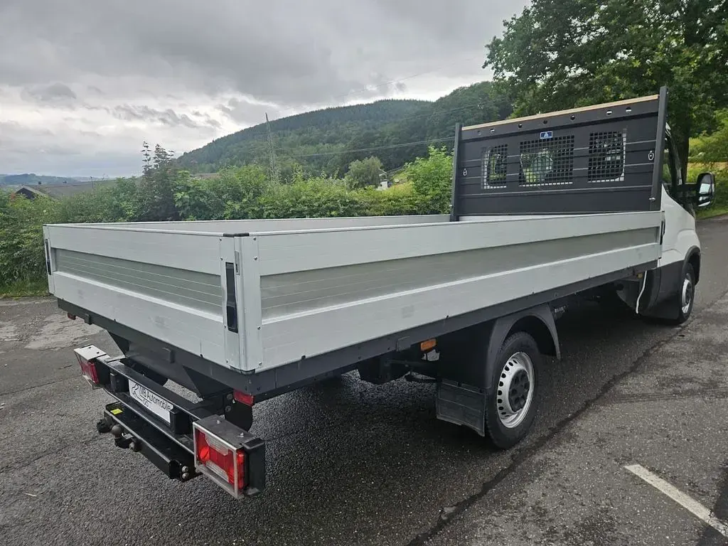 Gebraucht Iveco Daily 155 PS (114 kW) 2021 Weiß