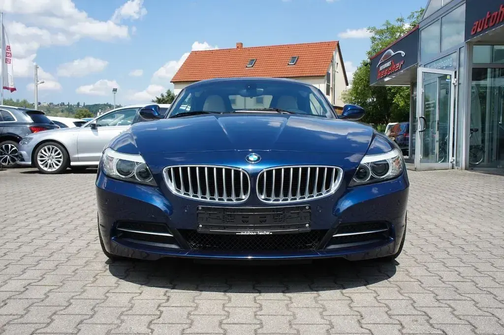 Gebraucht BMW Z4 Sport Line 204 PS (150 kW) 2010 Blau Cabrio