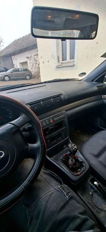 Gebraucht Audi A4 101 PS (74 kW) 1999 Silber Limousine