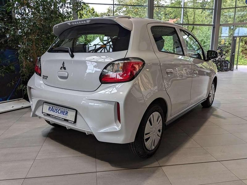 Neu Mitsubishi Space Star Plus 71 PS (52 kW) 2025 Weiß (titanweiß) Kleinwagen