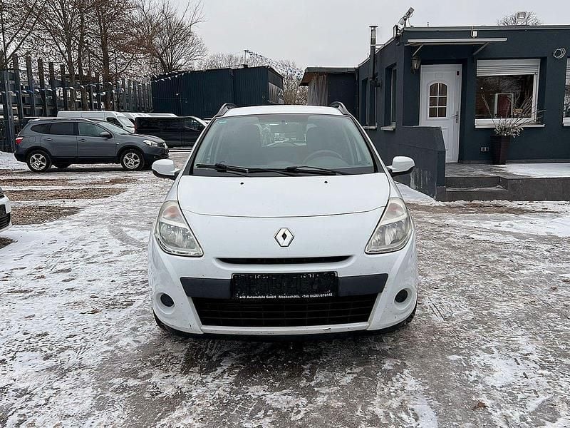 Gebraucht Renault Clio GrandTour Expression 75 PS (55 kW) 2012 Weiß Kombi