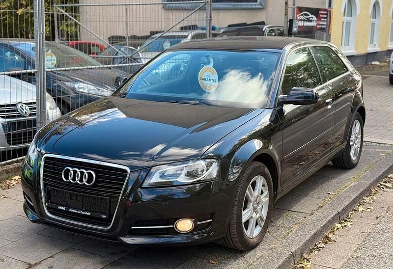Schwarz Gebraucht 2011 Audi A3 Attraction Kleinwagen | 5.790 € (Fairer Preis) - Bild 1/4