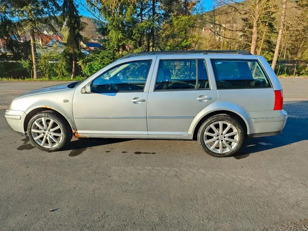 Gebraucht VW Bora Pacific 131 PS (96 kW) 2002 Silber Kombi