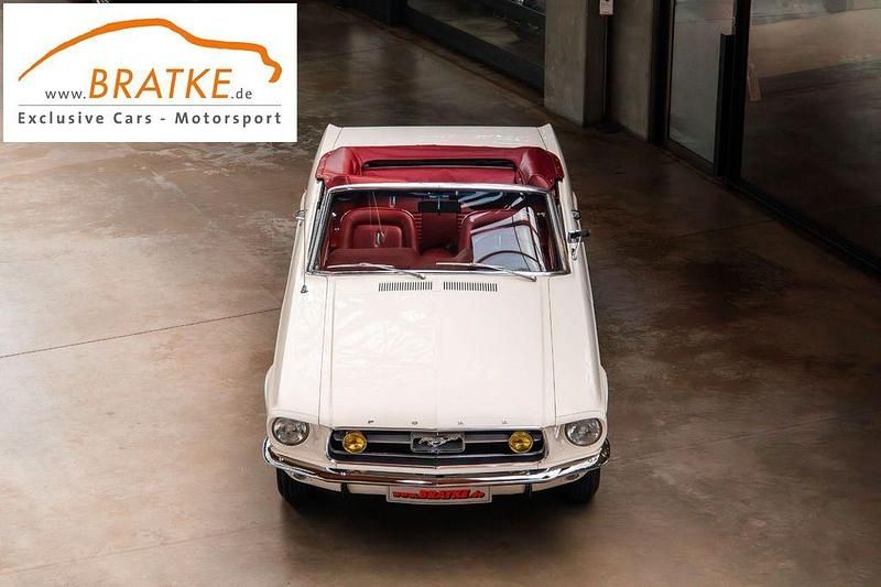 Gebraucht Ford V8 Convertible 201 PS (147 kW) 1967 Weiß Cabrio