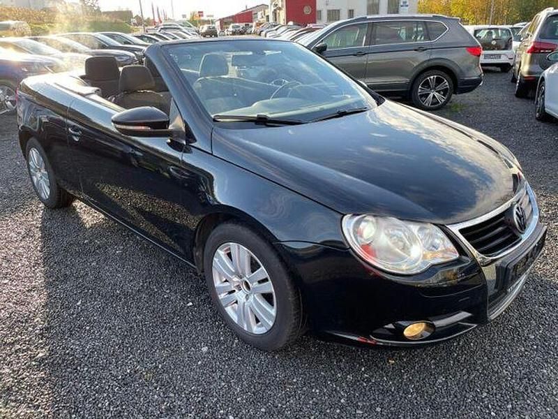 Schwarz Gebraucht 2010 VW Eos Cabrio | 9.590 € (Teuer) - Bild 1/4