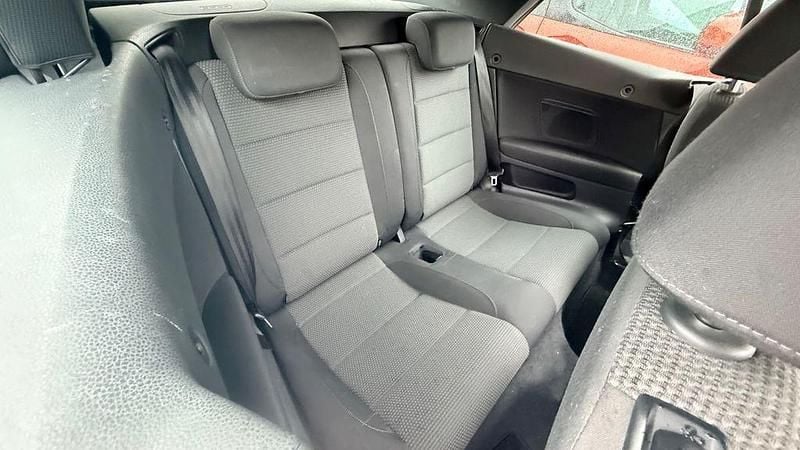 Gebraucht VW Golf Cabriolet Basis 105 PS (77 kW) 2013 Silber Cabrio