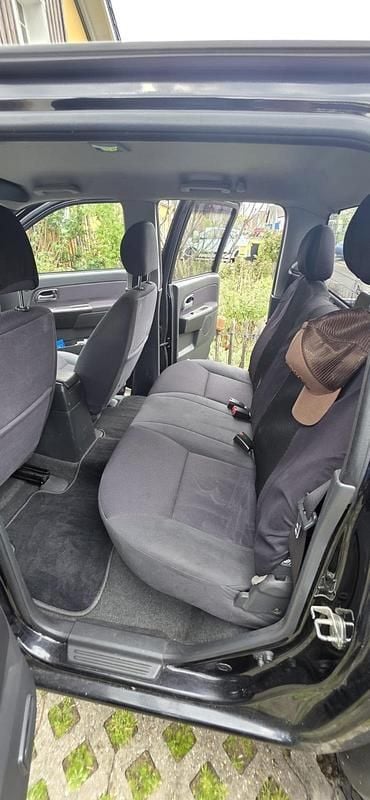 Gebraucht Isuzu D-Max 136 PS (100 kW) 2010 Schwarz Pickup