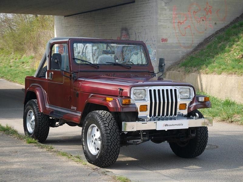 Gebraucht Jeep Wrangler Laredo 122 PS (89 kW) 1988 Rot SUV