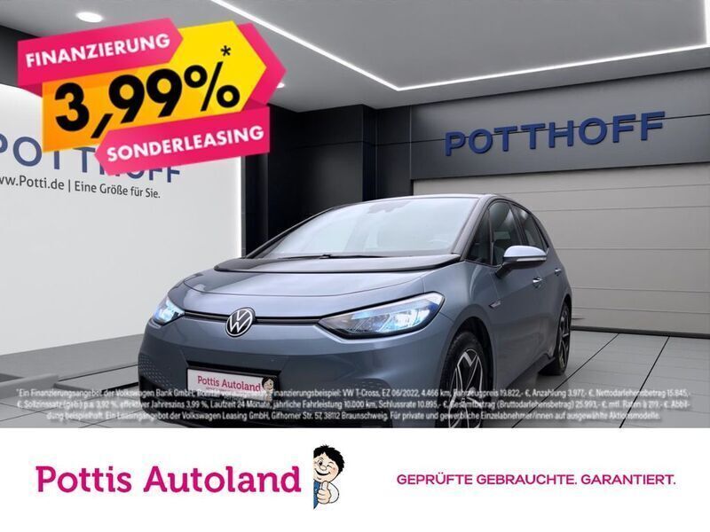 Blau Gebraucht 2021 VW ID.3 Pro Kleinwagen | 22.777 € (Etwas zu teuer) - Bild 1/4