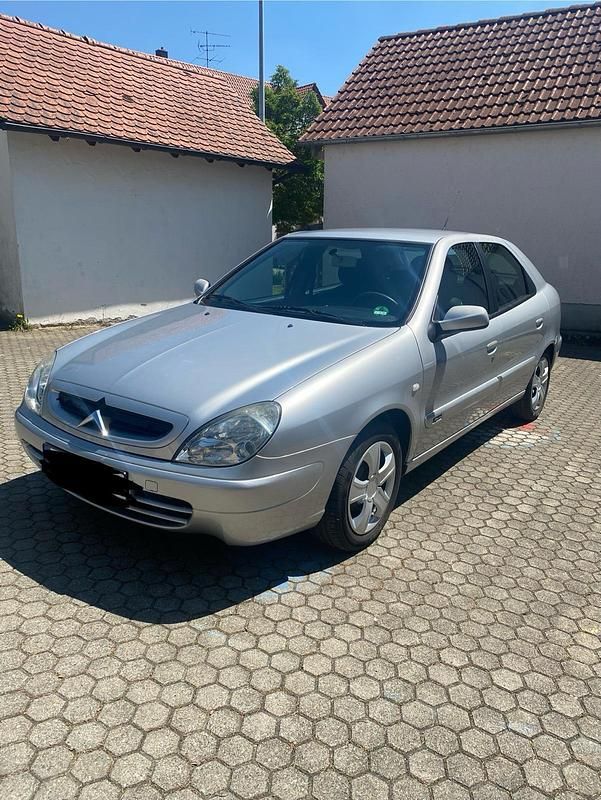 Silber Gebraucht 2002 Citroën Xsara Limousine | 1.400 € (Fairer Preis) - Bild 1/4