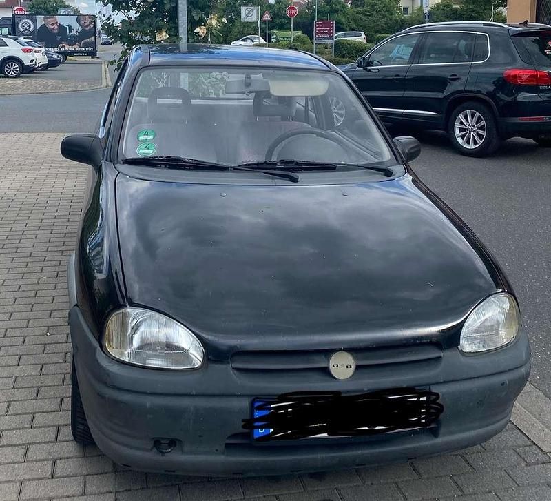 Gebraucht 1994 Opel Corsa Swing Limousine | 800 € - Bild 1/4