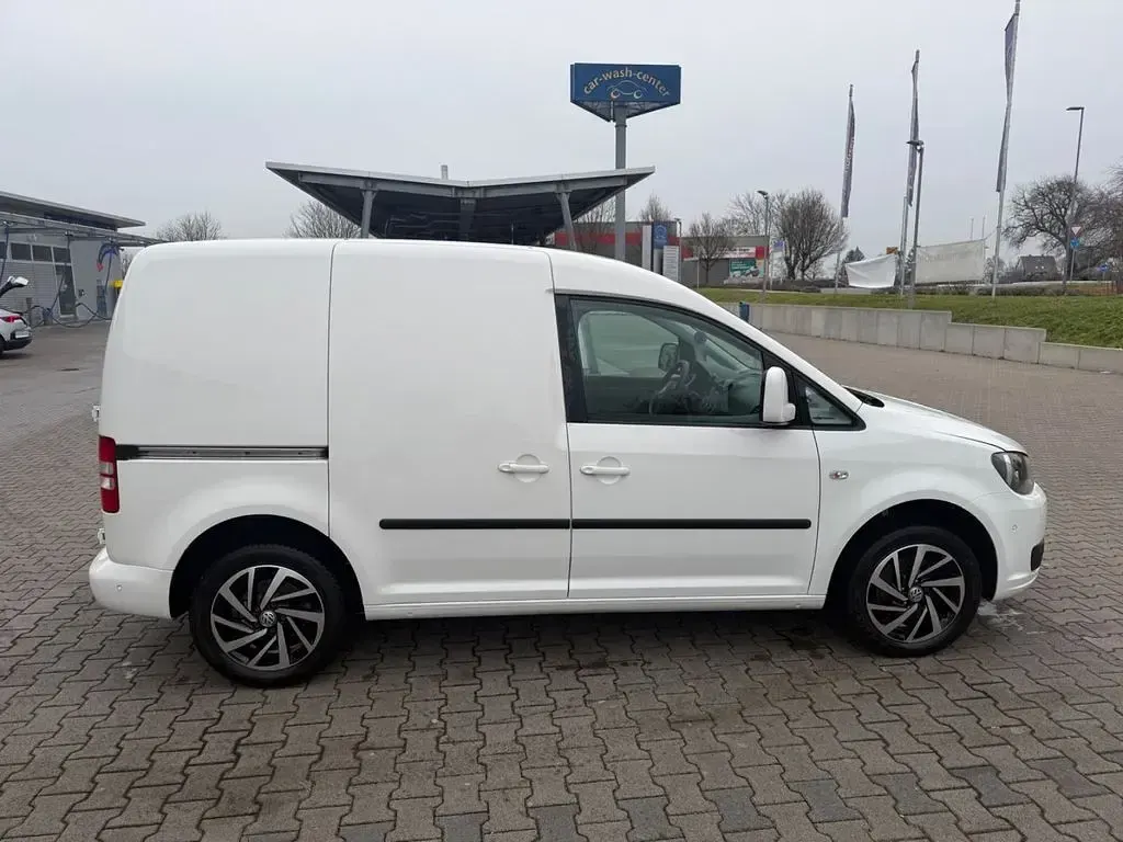 Gebraucht VW Caddy 102 PS (75 kW) 2014 Weiß Van / Kleinbus