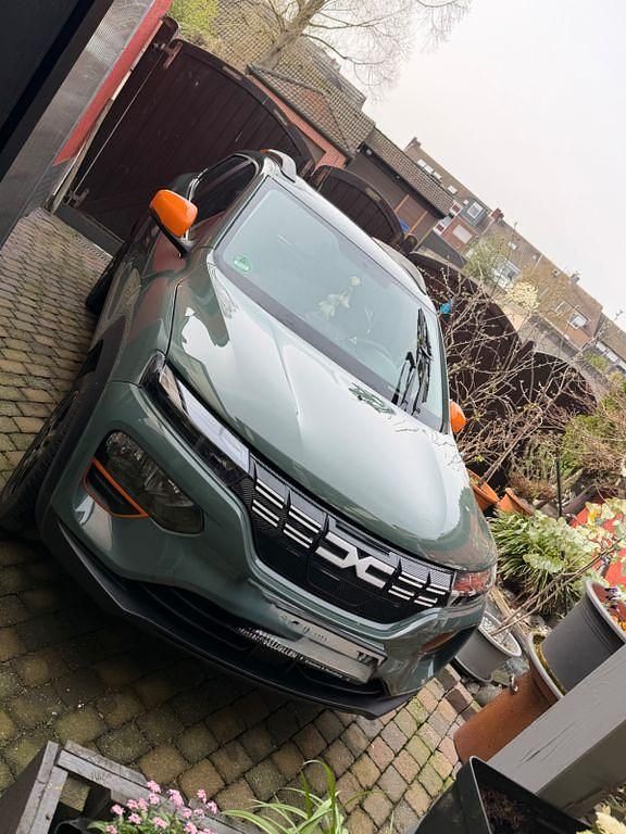 Gebraucht Dacia Spring Essentiel 33 kW (45 PS) 2022 Grau Kleinwagen
