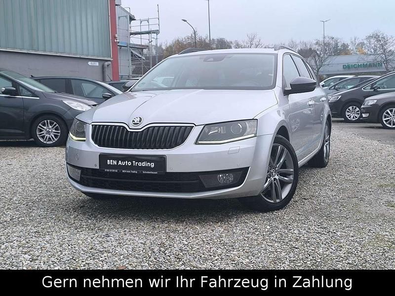 Silber Gebraucht 2013 Skoda Octavia Elegance Kombi | 10.890 € (Etwas zu teuer) - Bild 1/2