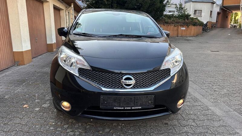 Schwarz Gebraucht 2014 Nissan Note Acenta Van / Kleinbus | 3.850 € (Superpreis) - Bild 1/4