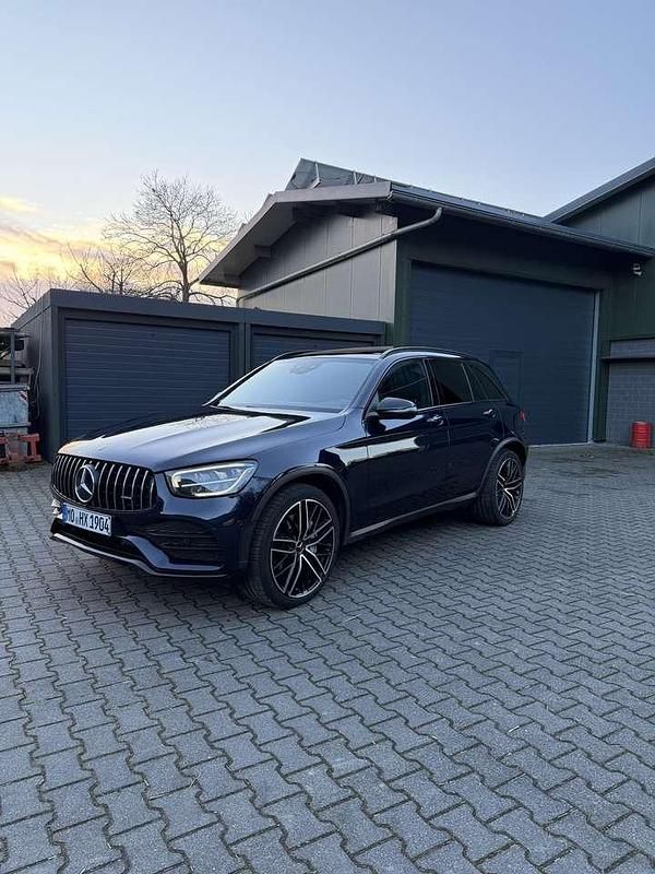Gebraucht Mercedes GLC43 AMG AMG 390 PS (286 kW) 2021 Blau SUV